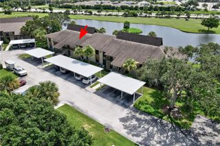 31 Plantation Drive 203, Vero Beach, FL 32966