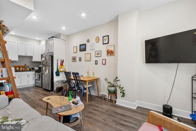 507 CHRISTIAN ST, Philadelphia, PA 19147