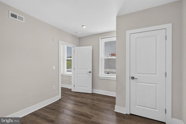 507 CHRISTIAN ST, Philadelphia, PA 19147