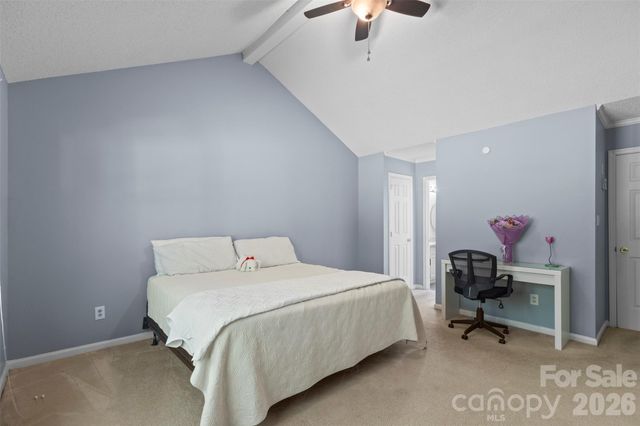 8704 Hornwood Court, Charlotte, NC 28215