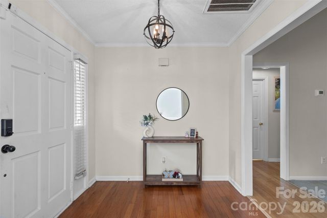 8704 Hornwood Court, Charlotte, NC 28215