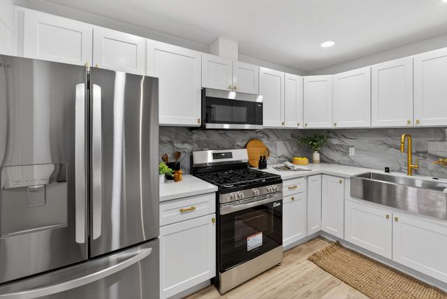 4819 62nd St, Sacramento, CA 95820