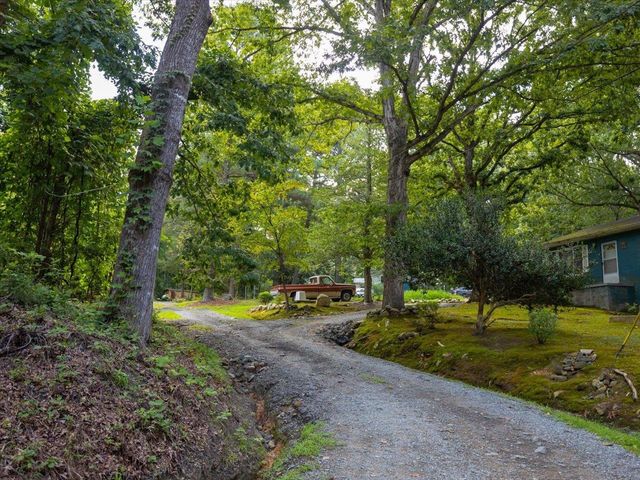 188 Cherokee Drive, Chapel Hill, NC 27517