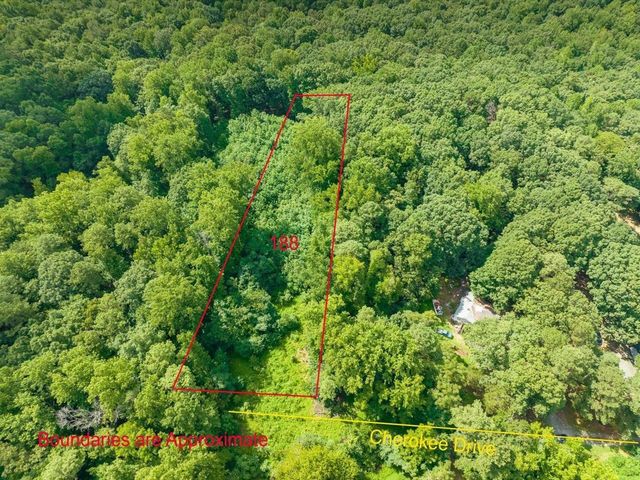 188 Cherokee Drive, Chapel Hill, NC 27517