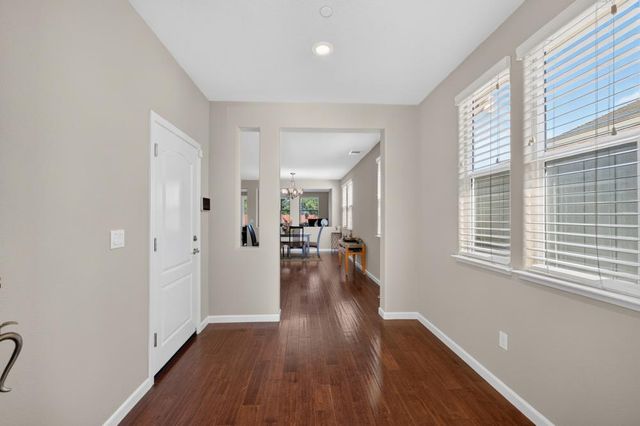 3081 Lassen St, West Sacramento, CA 95691