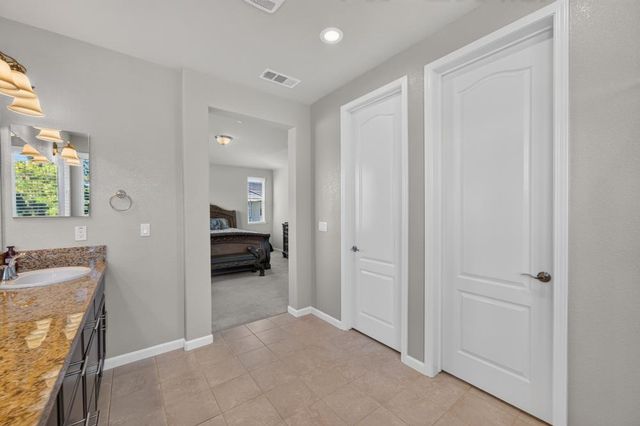 3081 Lassen St, West Sacramento, CA 95691