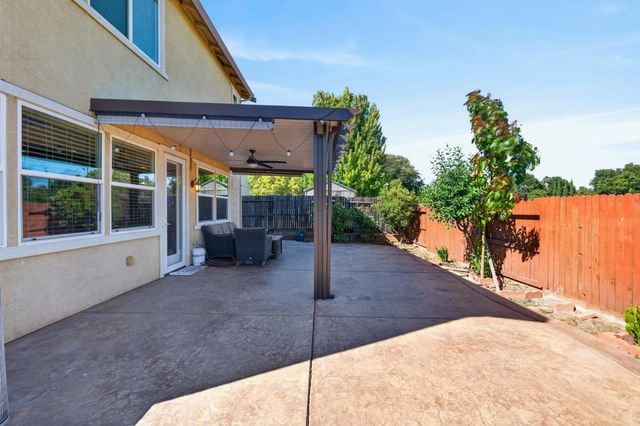 3081 Lassen St, West Sacramento, CA 95691