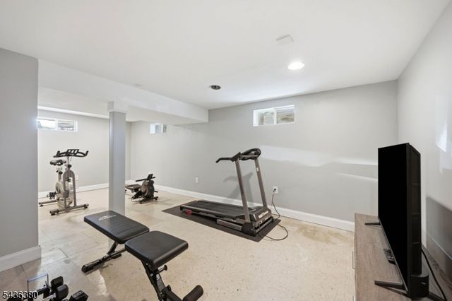 298 Fairway Ave, Belleville Twp., NJ 07109