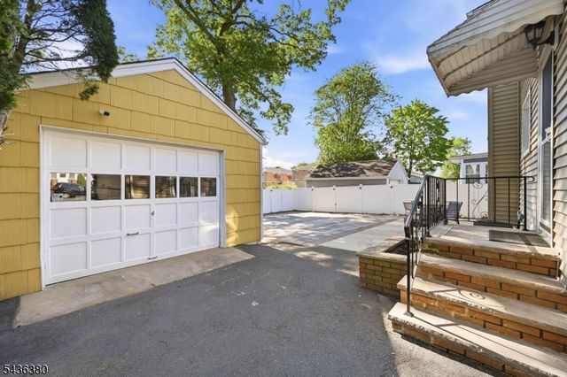 298 Fairway Ave, Belleville Twp., NJ 07109