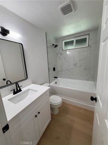 17041 Fairfax, Fontana, CA 92336
