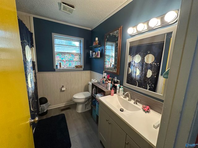 17256 Ferry Road, Athens, AL 35611