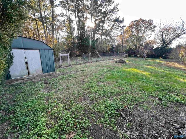 17256 Ferry Road, Athens, AL 35611