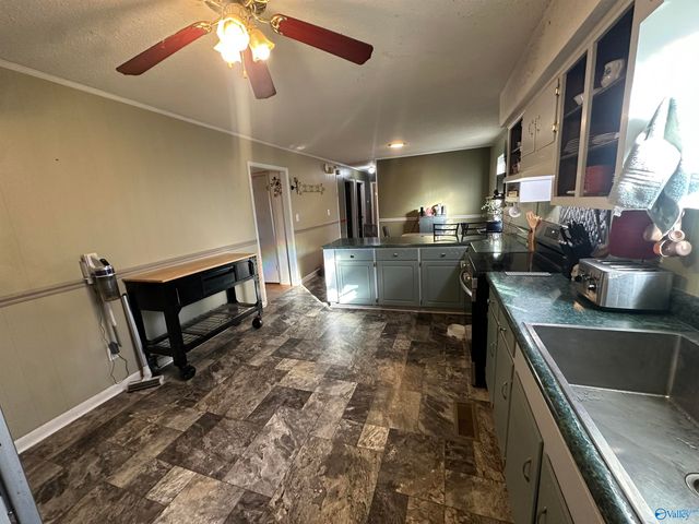 17256 Ferry Road, Athens, AL 35611