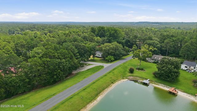102 Juniper Court, West End, NC 27376