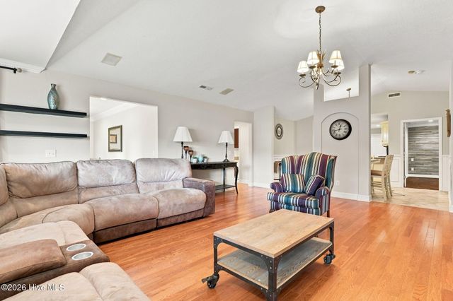 102 Juniper Court, West End, NC 27376