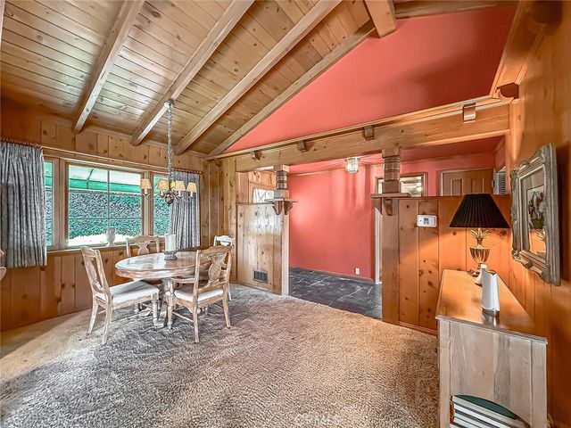5015 Casa Dr., Tarzana, CA 91356