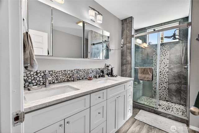 19408 K Place, Long Beach, WA 98631