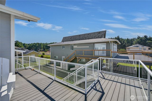 19408 K Place, Long Beach, WA 98631