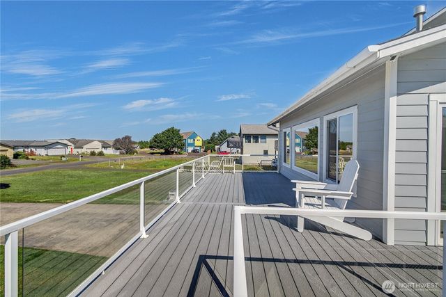 19408 K Place, Long Beach, WA 98631