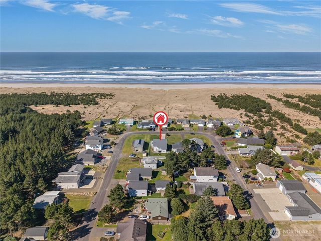 19408 K Place, Long Beach, WA 98631