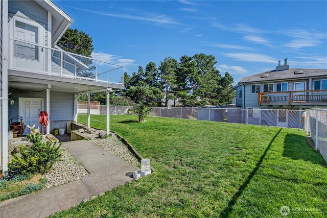 19408 K Place, Long Beach, WA 98631