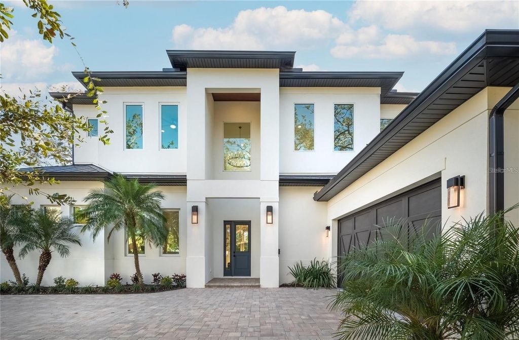 2420 FLOYD STREET, Sarasota, FL 34239
