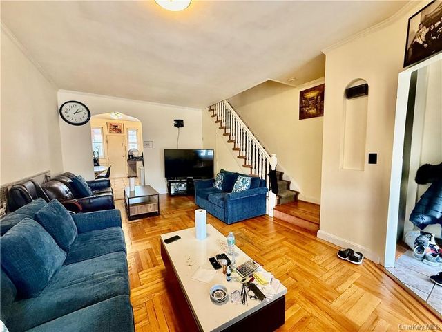 2277 E 28th Street, Brooklyn, NY 11229