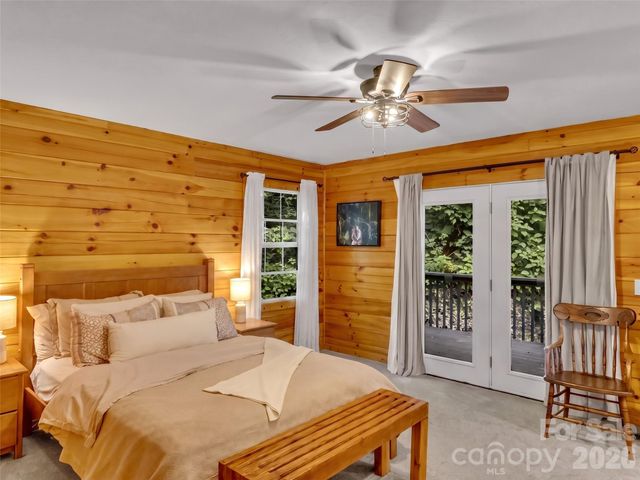 49 Brandywine Road, Waynesville, NC 28786