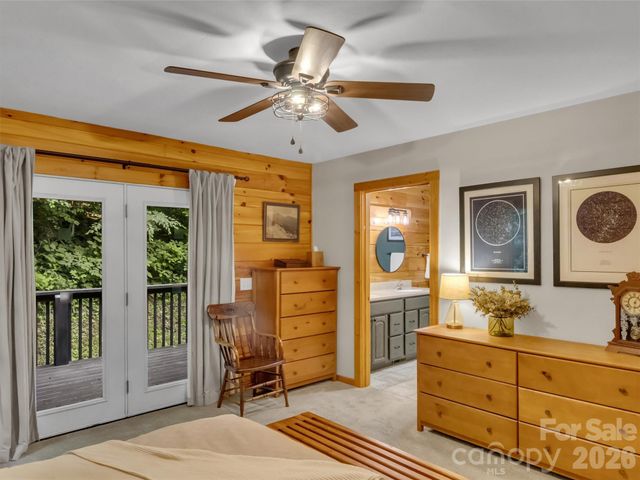 49 Brandywine Road, Waynesville, NC 28786