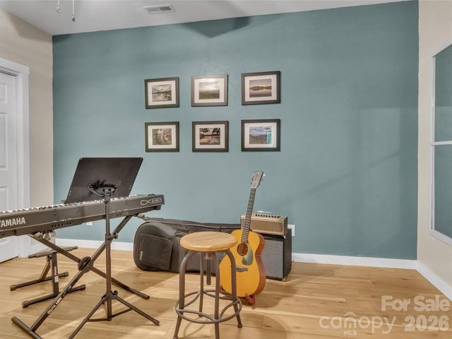 49 Brandywine Road, Waynesville, NC 28786
