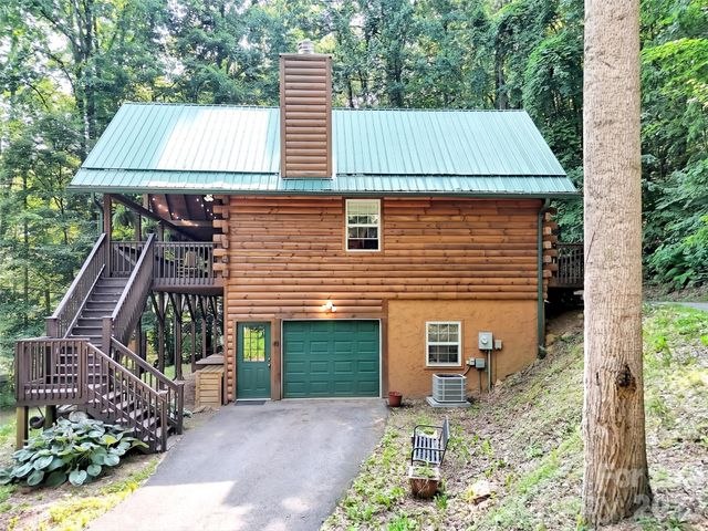 49 Brandywine Road, Waynesville, NC 28786