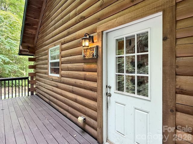 49 Brandywine Road, Waynesville, NC 28786