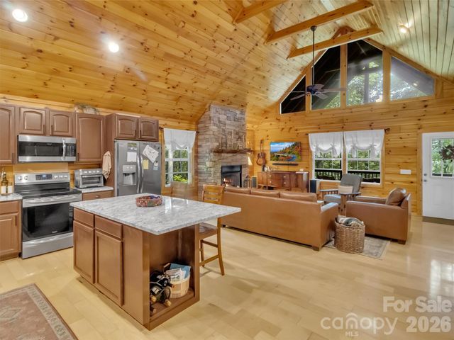 49 Brandywine Road, Waynesville, NC 28786