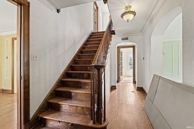 919 Riverside Drive, South Bend, IN 46616