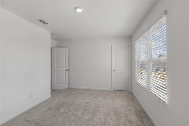 300 Hyde Park, Winder, GA 30680