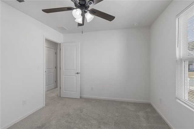 300 Hyde Park, Winder, GA 30680