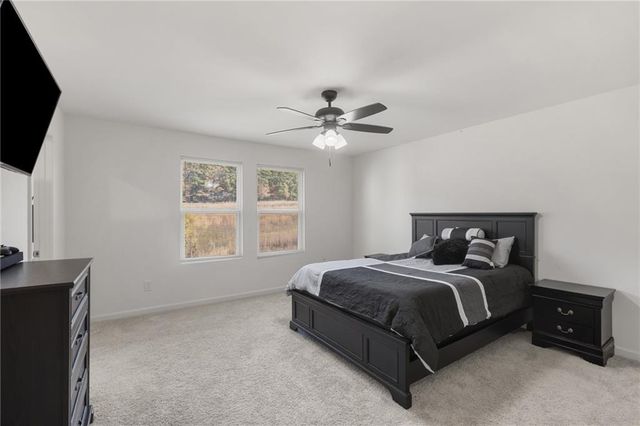 300 Hyde Park, Winder, GA 30680