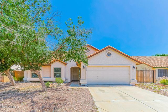 1033 N NIELSON Street, Gilbert, AZ 85234