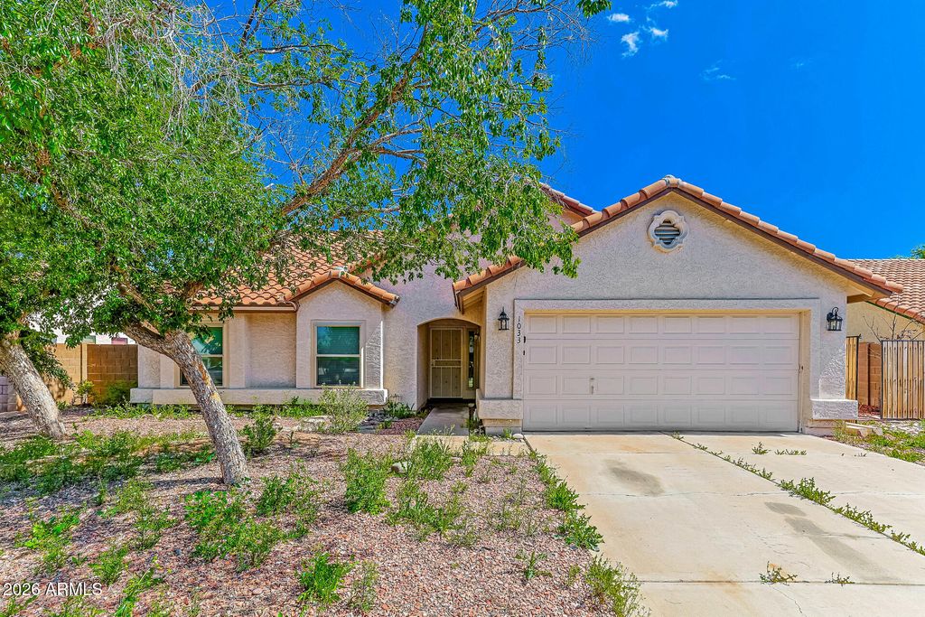 1033 N NIELSON Street, Gilbert, AZ 85234