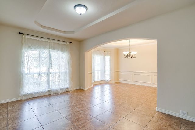 6025 Bee Balm Drive, Fort Worth, TX 76123