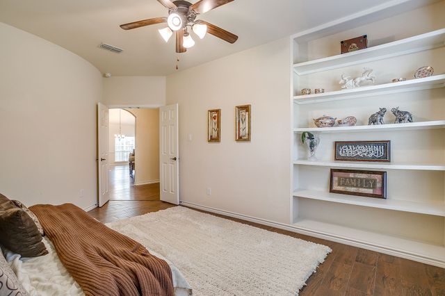 6025 Bee Balm Drive, Fort Worth, TX 76123