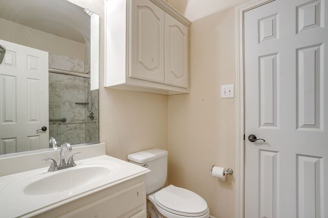 6025 Bee Balm Drive, Fort Worth, TX 76123