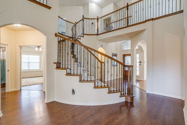 6025 Bee Balm Drive, Fort Worth, TX 76123
