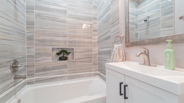 4044 Louisiana Street, Gary, IN 46409