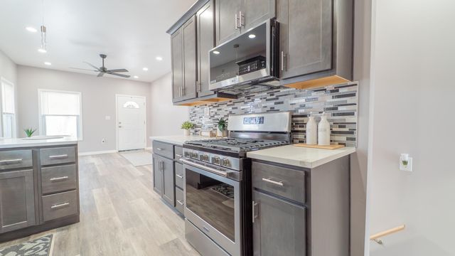 4044 Louisiana Street, Gary, IN 46409