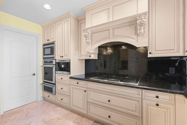 200 E Palmetto Park Road 19, Boca Raton, FL 33432