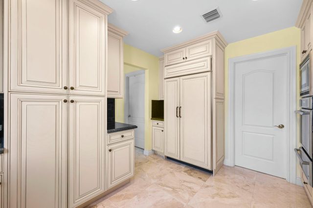 200 E Palmetto Park Road 19, Boca Raton, FL 33432