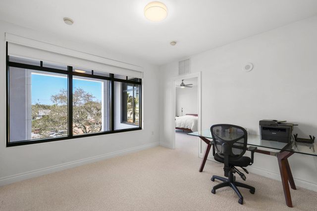 200 E Palmetto Park Road 19, Boca Raton, FL 33432