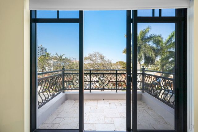 200 E Palmetto Park Road 19, Boca Raton, FL 33432