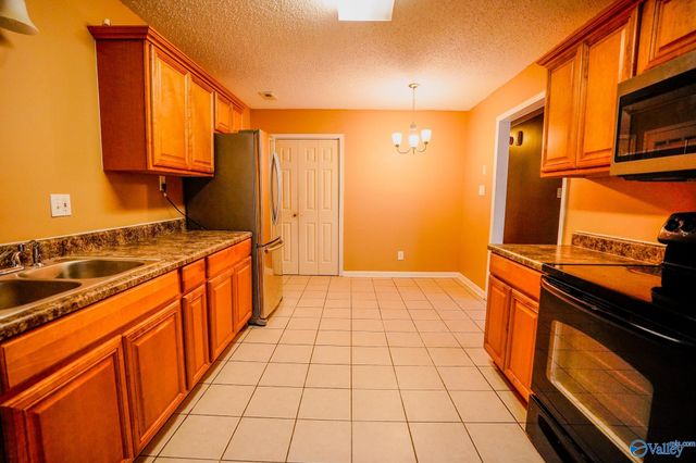 1705 Saginaw Lane SW, Decatur, AL 35603